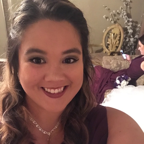 Meet your Posher, Karissa - Picture 1 of 1